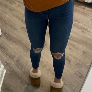 hollister blue jeans